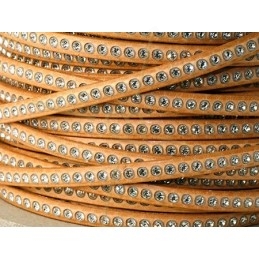 flat leather 5mm naturel with strass